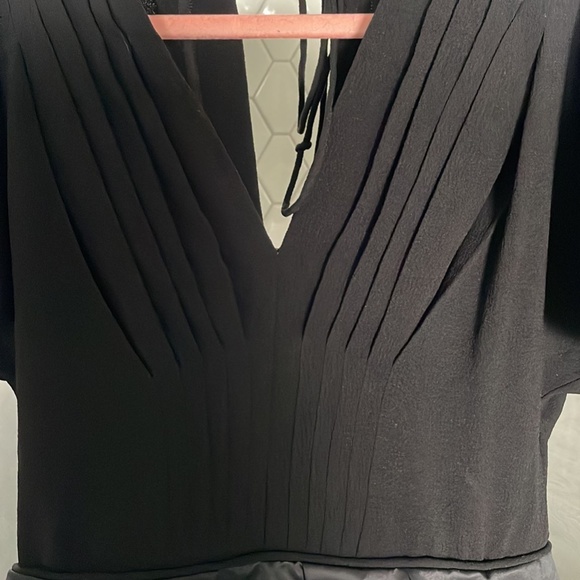 BCBG MAXAZRIA RUNWAY Black Open Back Bubble Dress, Size 2 - Picture 2 of 3